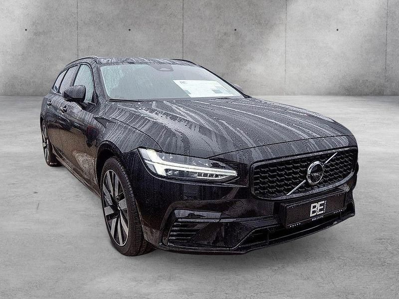 Gebraucht Volvo V90 Plus 398 PS (292 kW) 2025 Schwarz Kombi
