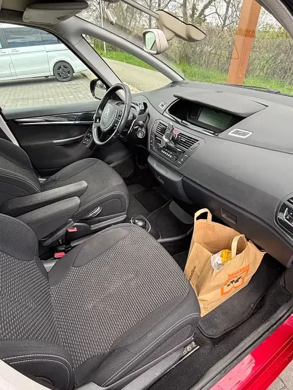 Gebraucht Citroën C4 Picasso Tendance 156 PS (114 kW) 2011 Rot Van / Kleinbus