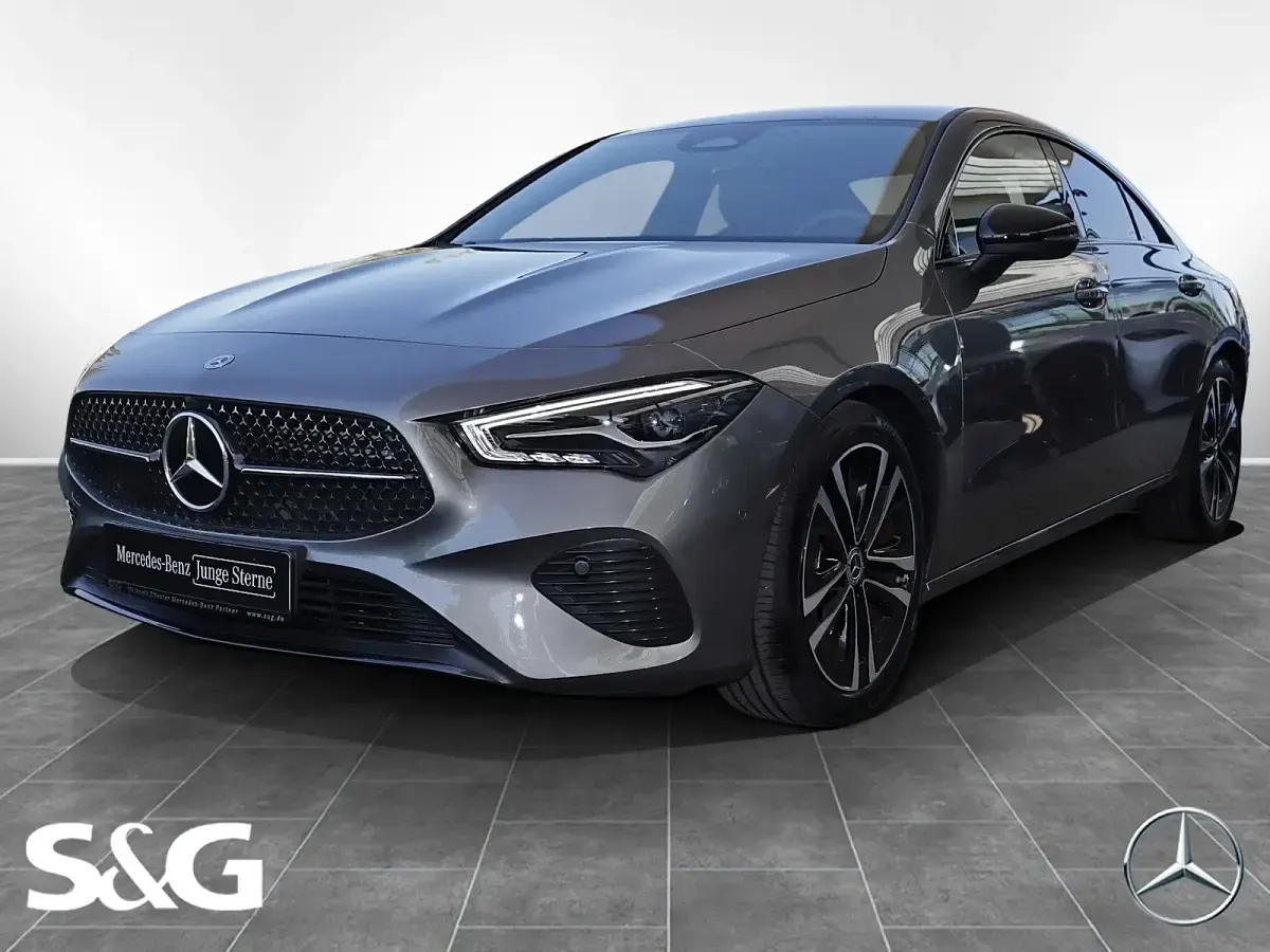 Gebraucht Mercedes CLA180 Progressive 136 PS (100 kW) 2024 Limousine