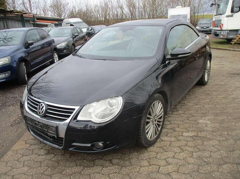 Gebraucht VW Eos 140 PS (102 kW) 2009 Deep black perleffekt Cabrio