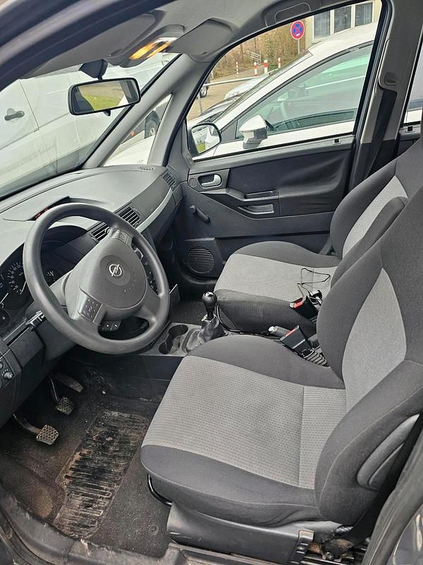 Gebraucht Opel Meriva 101 PS (74 kW) 2004 Grau Van / Kleinbus
