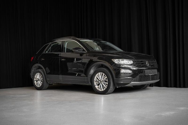 Schwarz Gebraucht 2022 VW T-Roc Style SUV | 20.990 € (Fairer Preis) - Bild 1/4