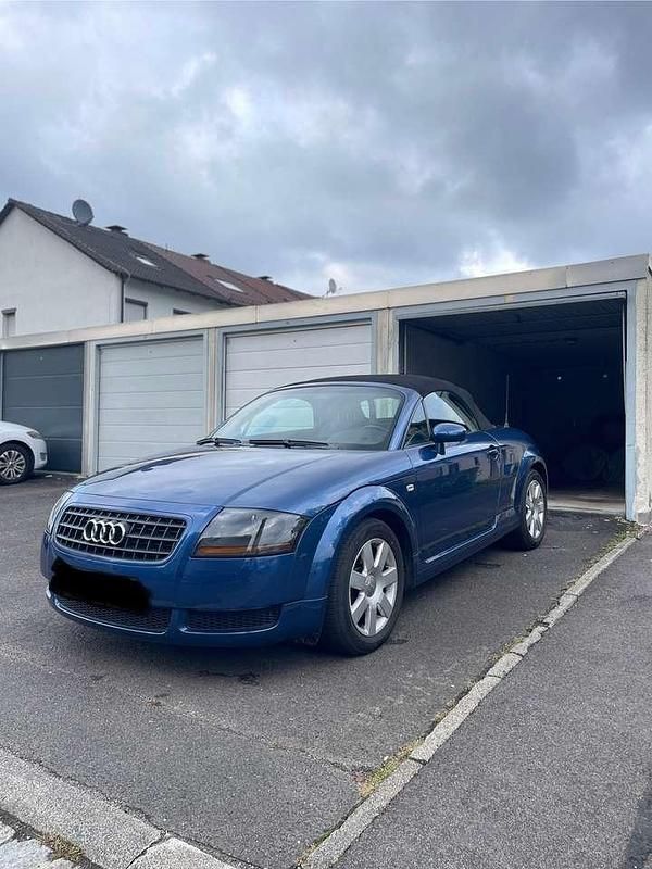 Blau Gebraucht 2005 Audi TT Roadster Cabrio | 8.900 € (Fairer Preis) - Bild 1/4
