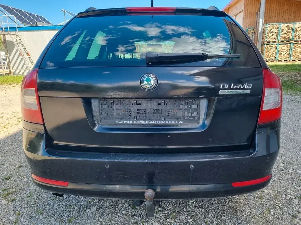 Gebraucht Skoda Octavia GreenLine 105 PS (77 kW) 2013 Schwarz Kombi