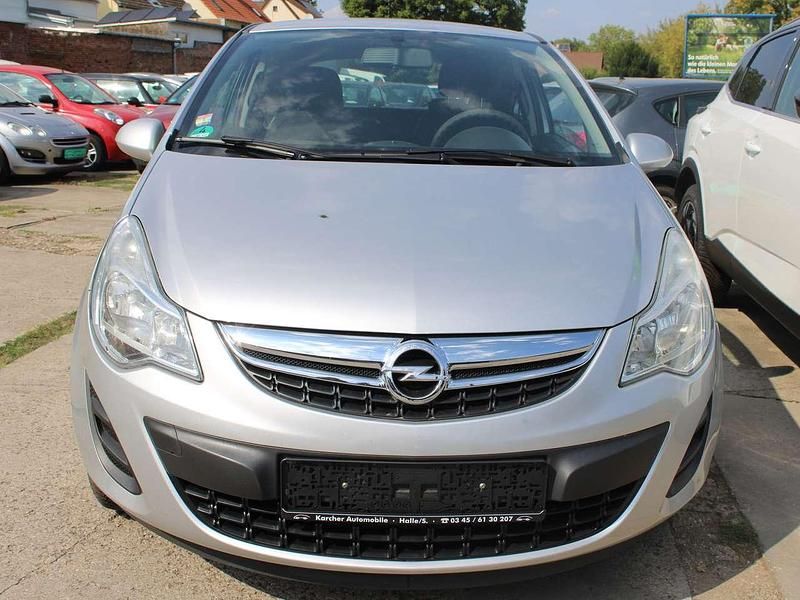 Gebraucht Opel Corsa Selection 69 PS (50 kW) 2013 Silber Kleinwagen