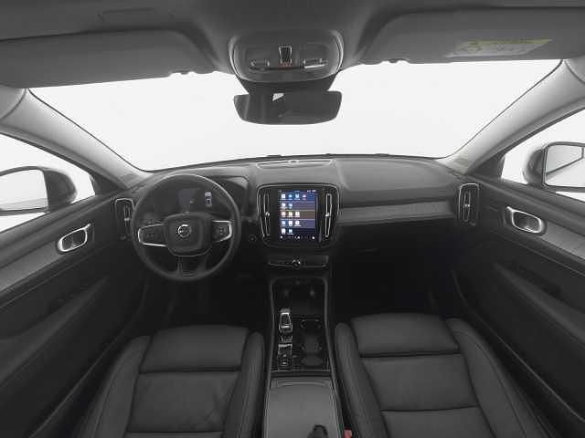 Gebraucht Volvo XC40 120 PS (88 kW) 2025 SUV