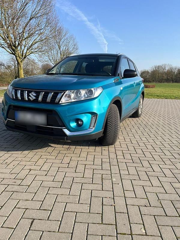Gebraucht Suzuki Vitara Comfort 111 PS (81 kW) 2019 Blau SUV