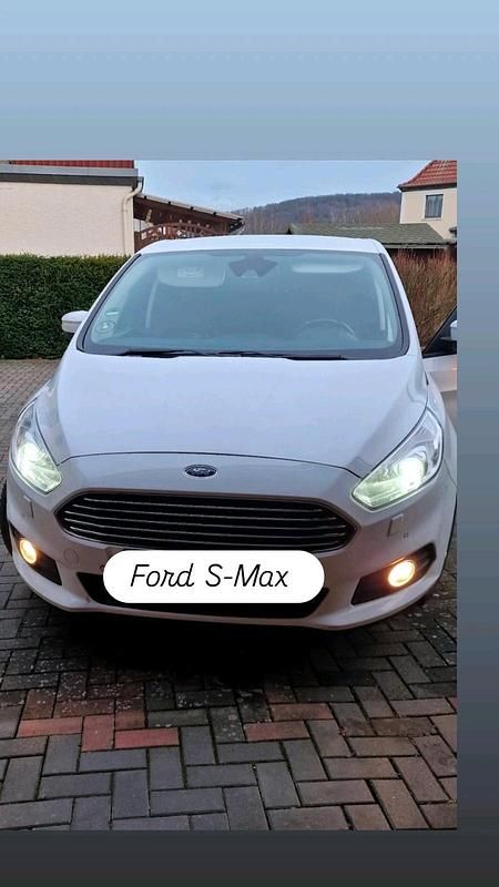 Gebraucht Ford S-MAX S 110 PS (80 kW) 2017 Weiß Van / Kleinbus