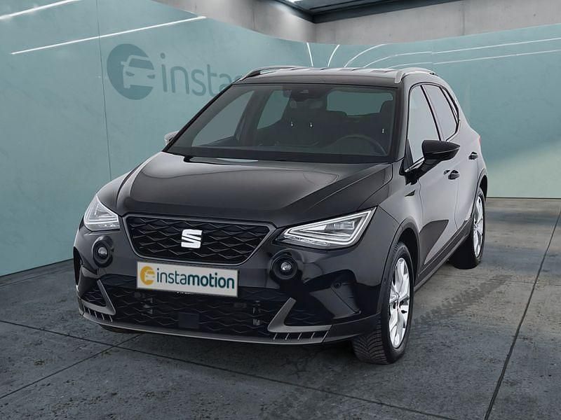 Schwarz Gebraucht 2024 Seat Arona FR SUV | 24.199 € (Etwas zu teuer) - Bild 1/4