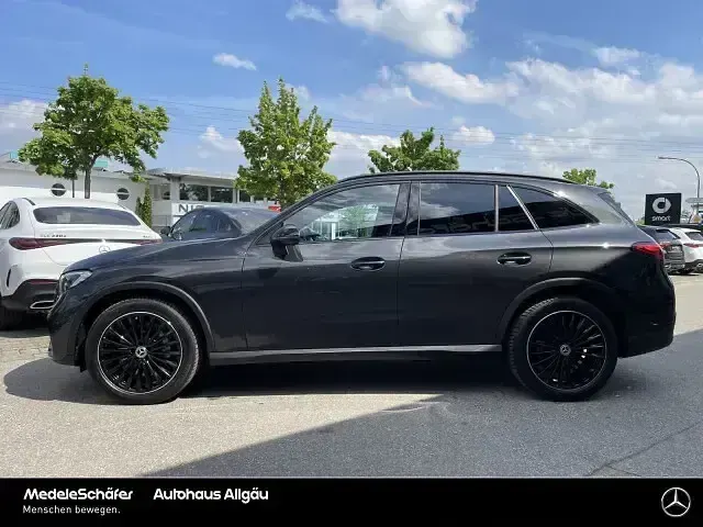 Gebraucht Mercedes GLC200 AMG 204 PS (150 kW) 2025 Grau SUV