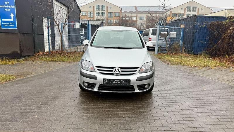 Gebraucht VW Golf IV Trendline 102 PS (75 kW) 2005 Silber Limousine
