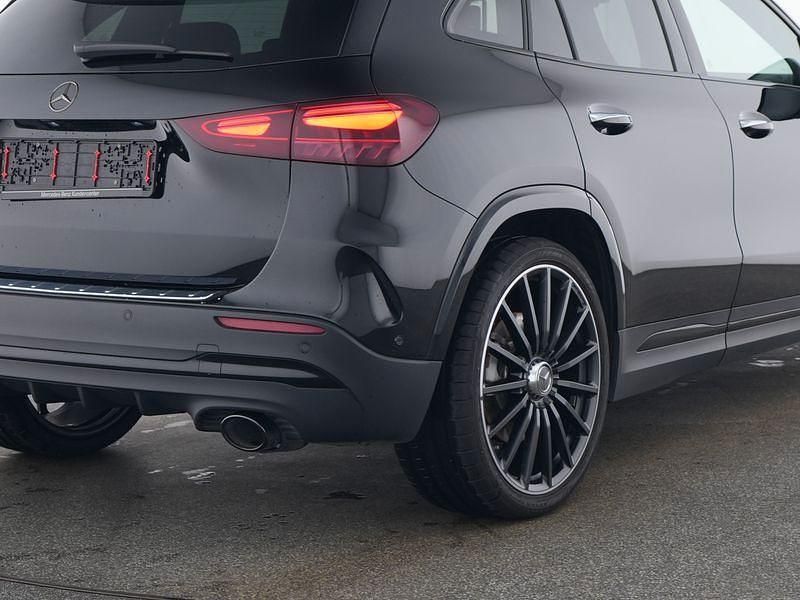 Gebraucht Mercedes GLA35 AMG AMG 306 PS (225 kW) 2024 Metalliclack kosmosschwarz SUV