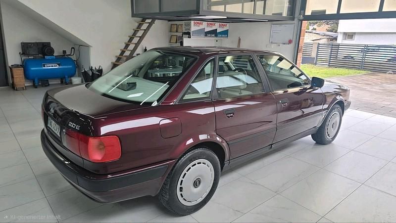 Gebraucht Audi 80 114 PS (83 kW) 1993 Rot Limousine