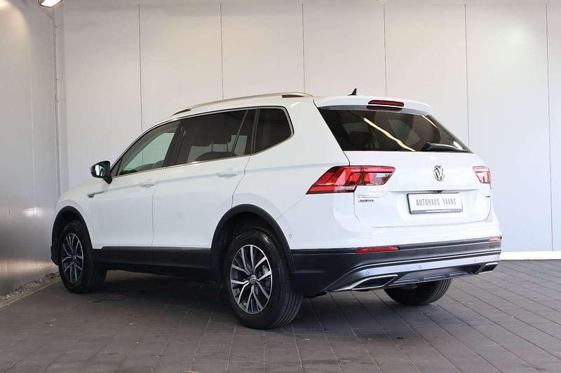Gebraucht VW Tiguan Allspace 200 PS (147 kW) 2021 Pure white SUV