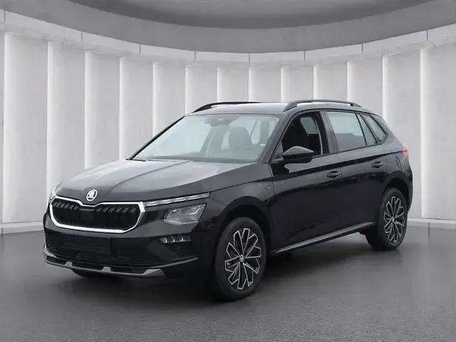 Neu Skoda Kamiq Tour 150 PS (110 kW) 2026 Schwarz metallic SUV