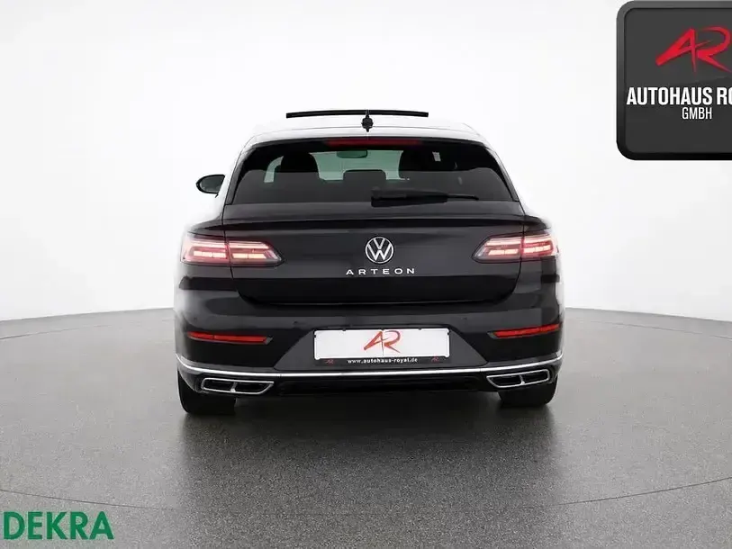 Gebraucht VW Arteon R-line 200 PS (147 kW) 2023 Deep black perleffekt Kombi