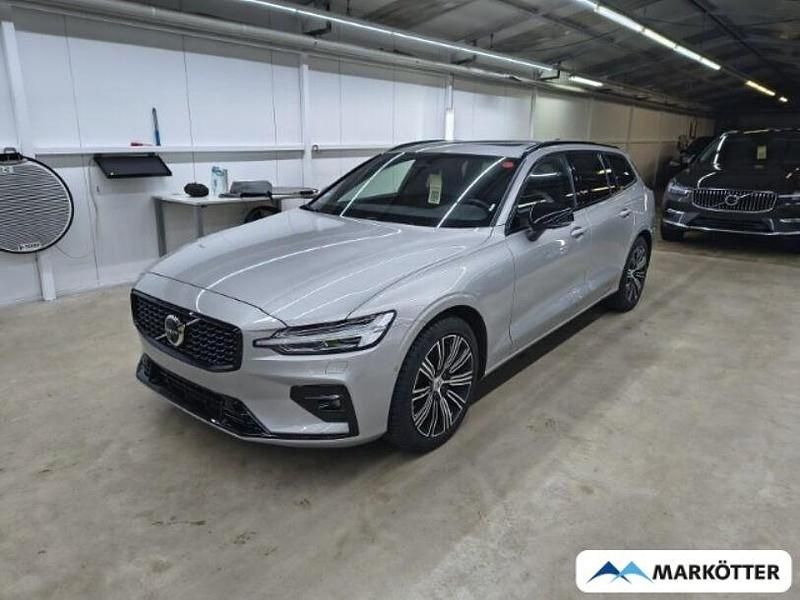 Silber Gebraucht 2025 Volvo V60 Plus Kombi | 38.790 € (Superpreis) - Bild 1/2