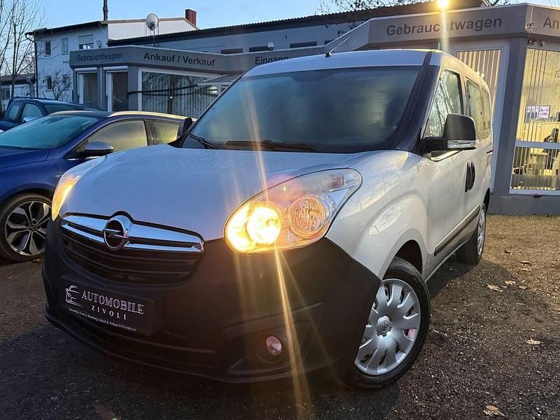 Gebraucht Opel Combo 95 PS (69 kW) 2013 Silber Van / Kleinbus