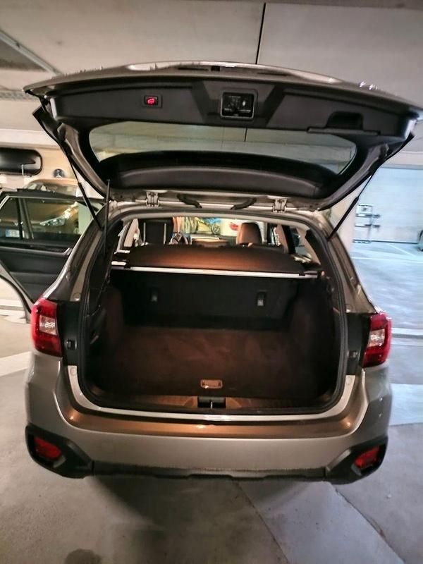 Gebraucht Subaru Outback Sport 175 PS (128 kW) 2018 Beige Kombi