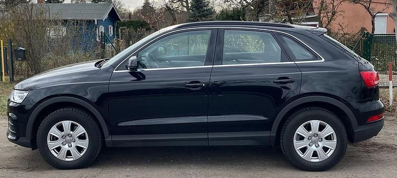 Gebraucht Audi Q3 Comfort 150 PS (110 kW) 2017 Schwarz SUV