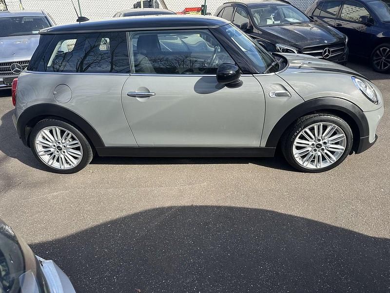 Second-hand Mini Cooper D 116 CP (85 kW) 2017 Gri Hatchback