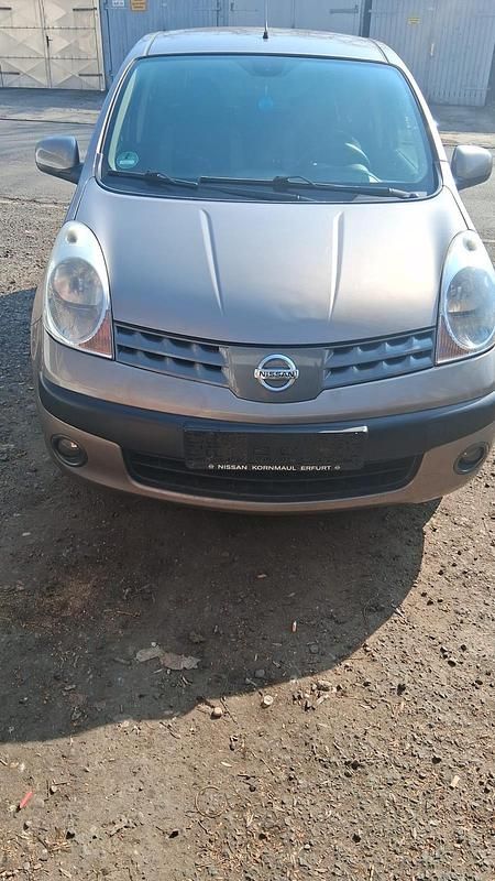 Gebraucht Nissan Note 88 PS (64 kW) 2015 Braun Kleinwagen