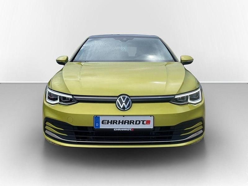 Gebraucht VW Golf VIII Style 150 PS (110 kW) 2020 Gelb Limousine