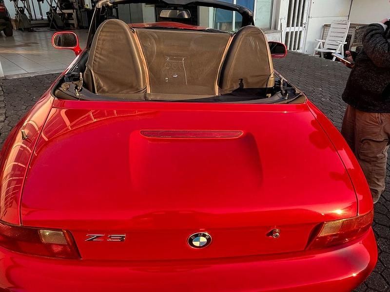 Gebraucht BMW Z3 116 PS (85 kW) 1999 Rot Cabrio
