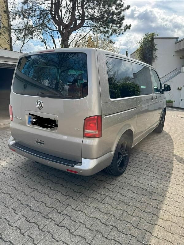 Usata VW Multivan 180 CV (132 kW) 2012 Monovolume