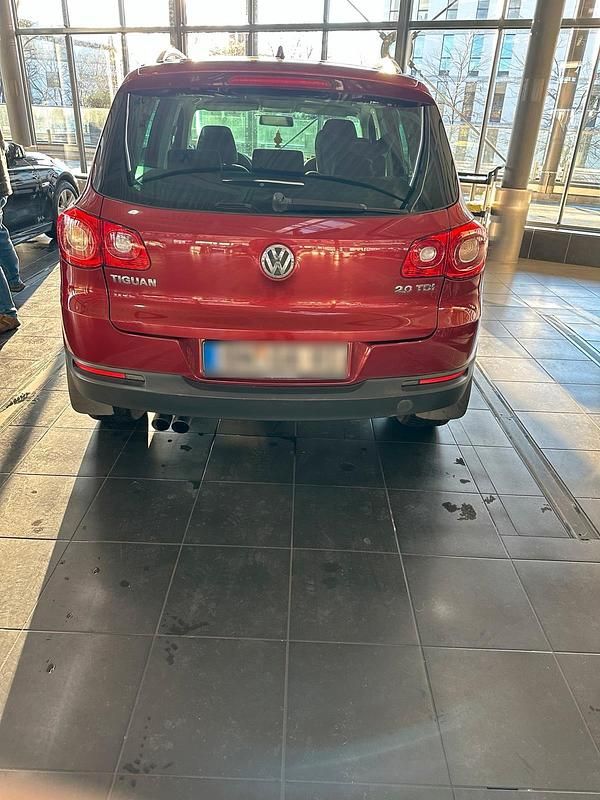Gebraucht VW Tiguan 140 PS (102 kW) 2008 Andere farben SUV