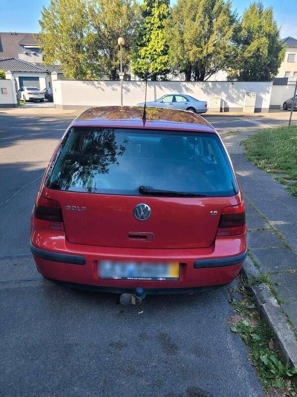 Rot Gebraucht 2000 VW Golf IV Kleinwagen | 700 € (Superpreis) - Bild 1/4