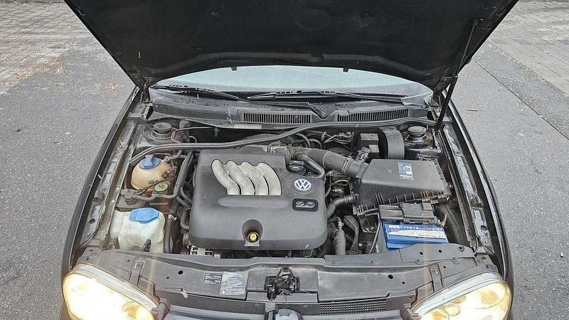 Gebraucht VW Golf IV Basis 110 PS (80 kW) 2002 Schwarz Kombi
