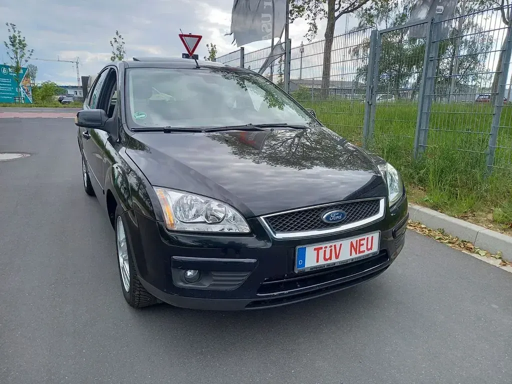 Gebraucht Ford Focus 125 PS (91 kW) 2006 Schwarz Limousine