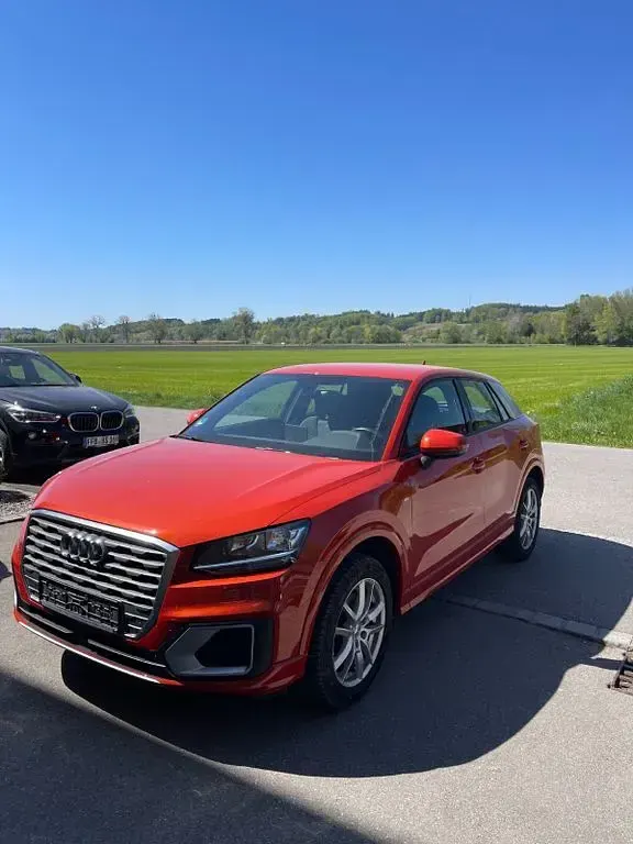Używany Audi Q2 S-Line 150 KM (110 kW) 2017 Pomarańczowy SUV