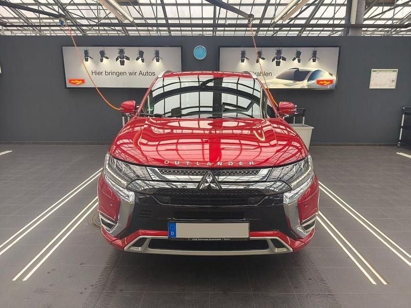 Gebraucht Mitsubishi Outlander P-HEV 135 PS (99 kW) 2019 Rot SUV