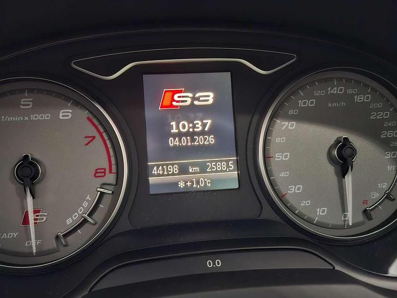 Gebraucht Audi S3 Sportback 300 PS (220 kW) 2019 Rot Kleinwagen