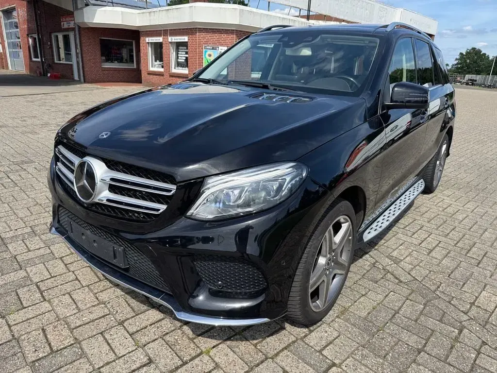 Gebraucht Mercedes GLE350 AMG 258 PS (189 kW) 2017 Schwarz SUV
