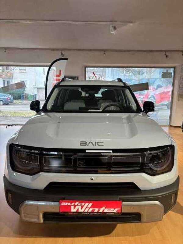 Blau Neu 2025 Baic BJ30 Limousine | 35.990 € (Fairer Preis) - Bild 1/4