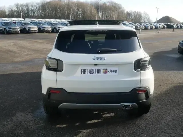 Neu Jeep Avenger Summit 101 PS (74 kW) 2026 Weiss SUV