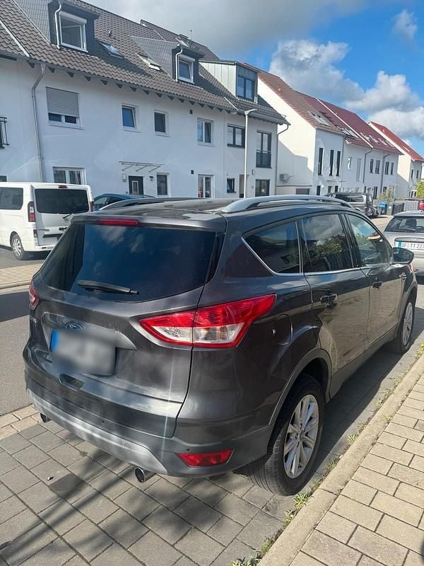 Używany Ford Kuga Titanium 150 KM (110 kW) 2016 Szary SUV