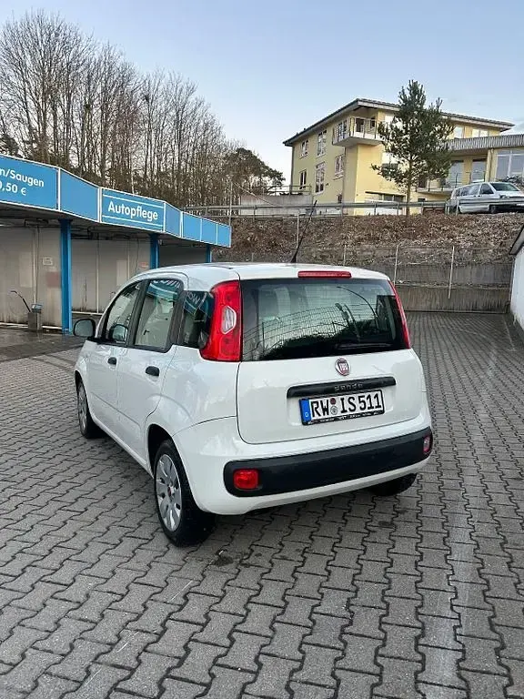 Używany Fiat Panda 69 KM (50 kW) 2013 Biały Hatchback