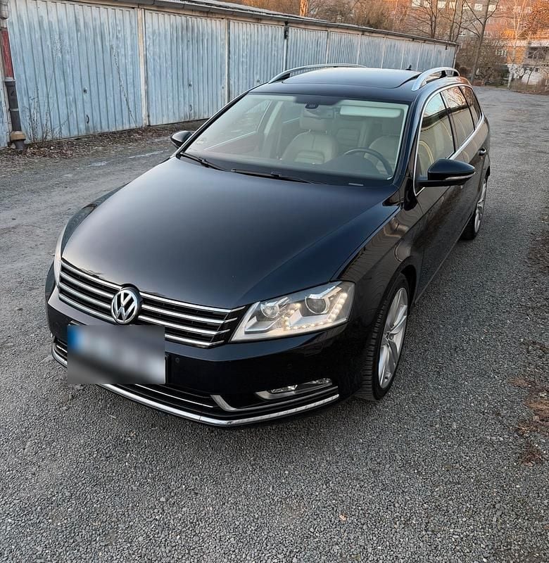 Gebraucht VW Passat Highline 211 PS (155 kW) 2011 Kombi