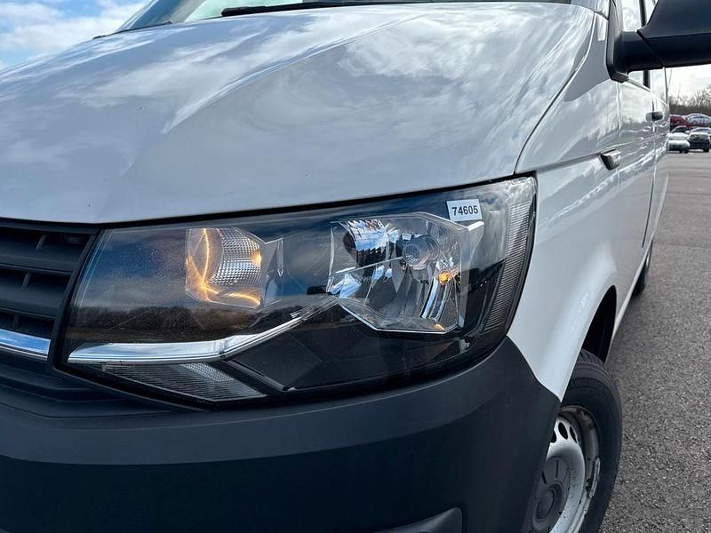 Gebraucht VW Transporter 102 PS (75 kW) 2017 Weiß Van