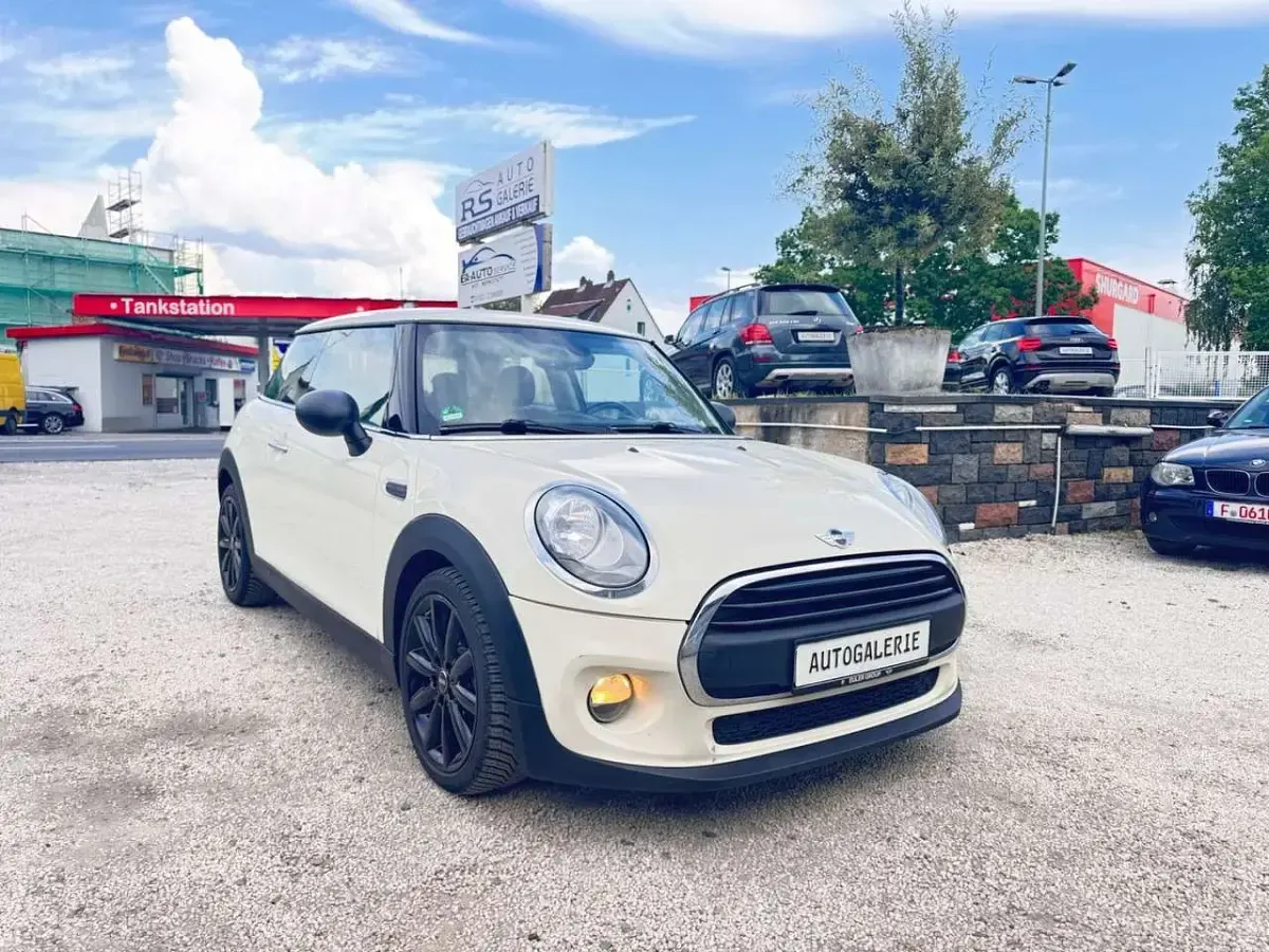Gebraucht Mini One D Pepper 95 PS (69 kW) 2016 Weiß Kleinwagen