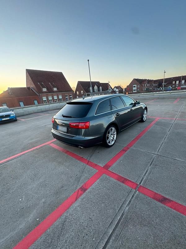 Gebraucht Audi A6 S-Line 204 PS (150 kW) 2012 Grau Kombi
