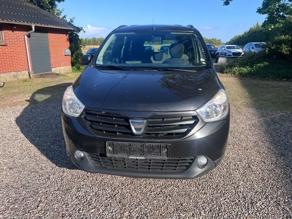 Gebraucht Dacia Lodgy Picknick 90 PS (66 kW) 2016 Schwarz Van / Kleinbus