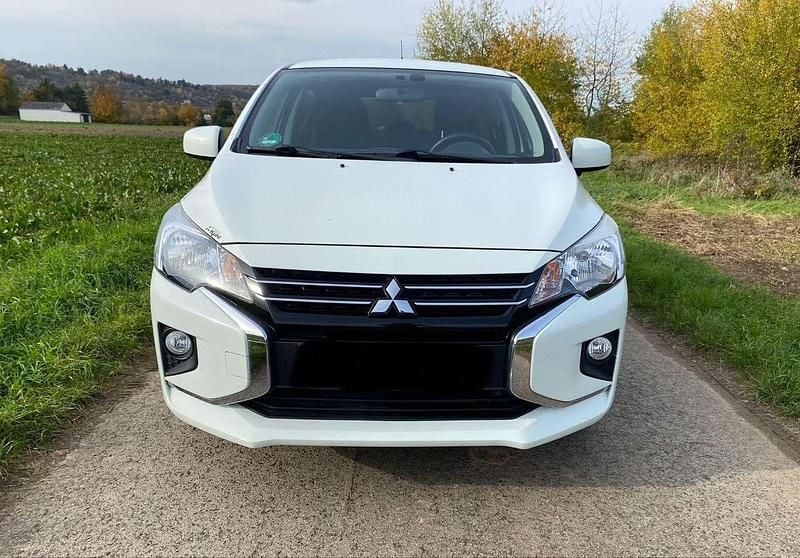 Gebraucht Mitsubishi Space Star Select+ 71 PS (52 kW) 2020 Weiß Kleinwagen