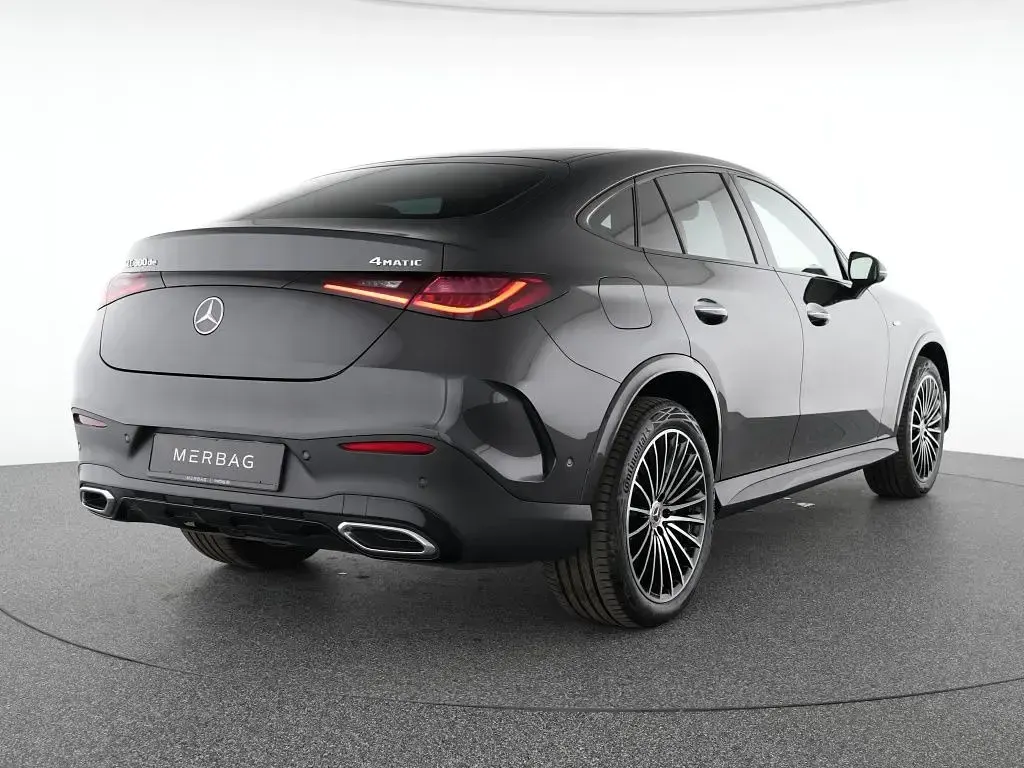 Gebraucht Mercedes GLC300de Premium 333 PS (244 kW) 2025 Grau Coupé