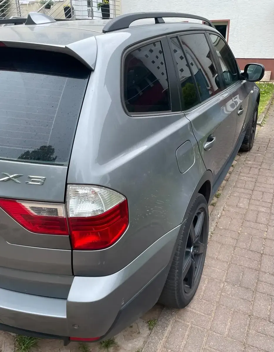 Gebraucht BMW X3 177 PS (130 kW) 2010 Grau SUV