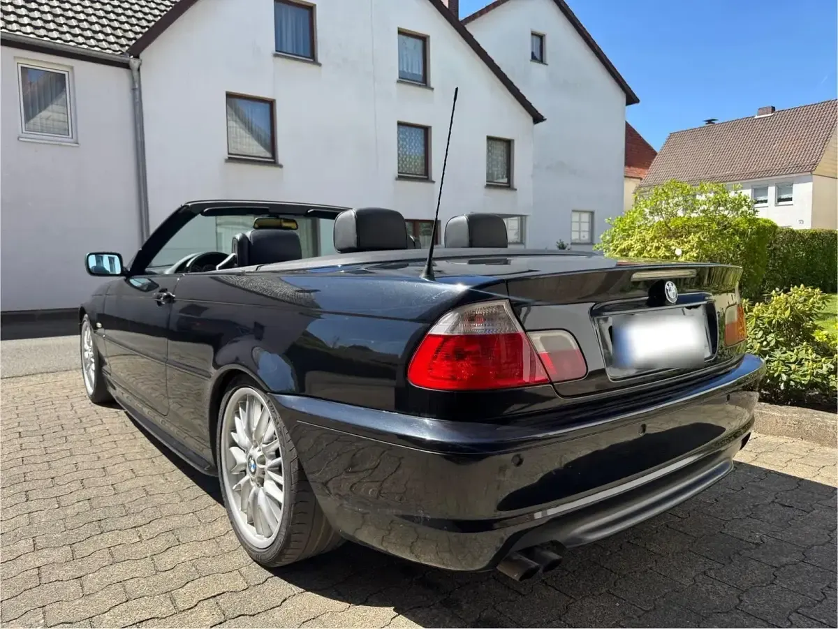 Gebraucht BMW 330 Cabriolet M Sport 231 PS (169 kW) 2002 Schwarz Cabrio